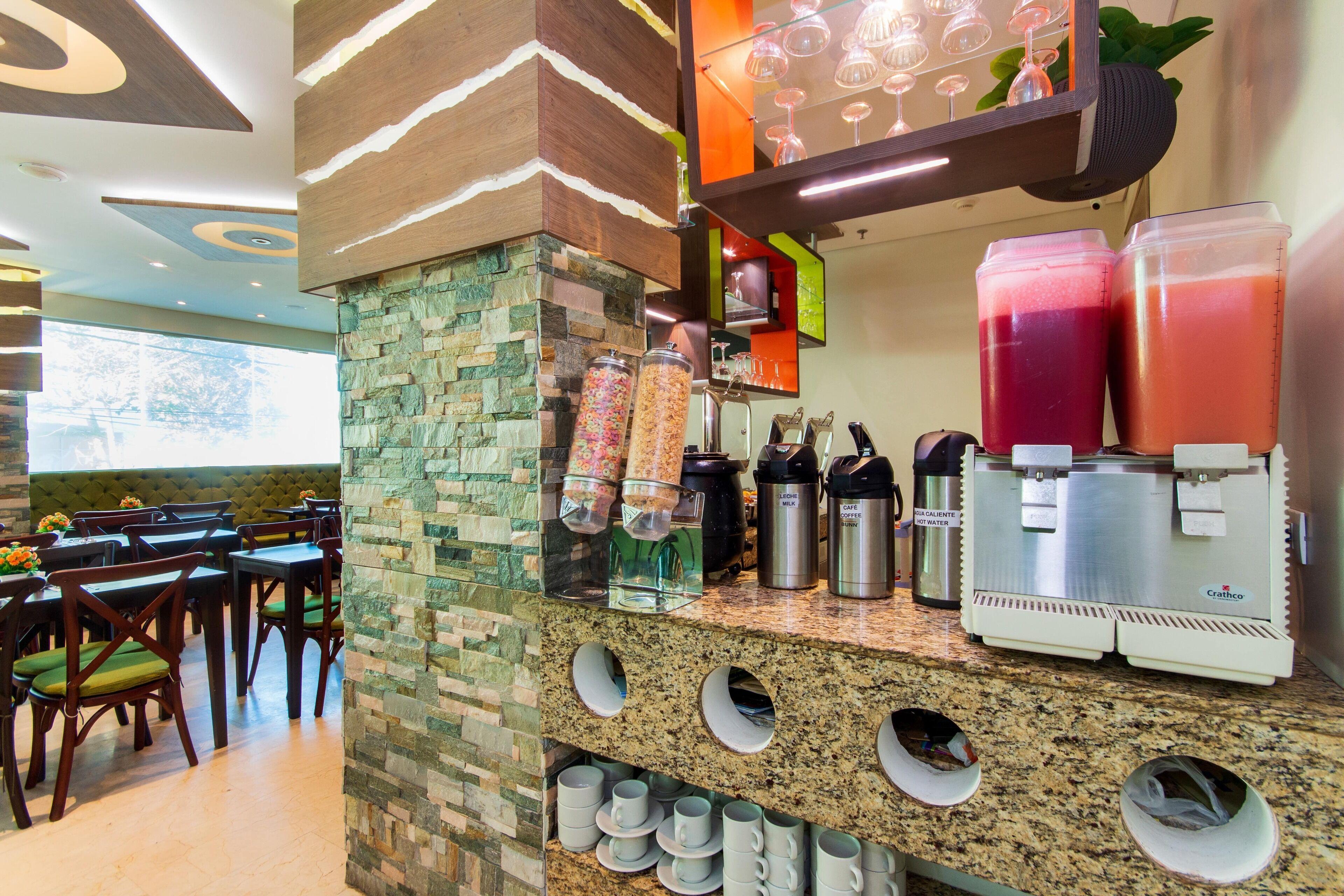 Hotel Aixo Suites By Geh Suites — Photos 2